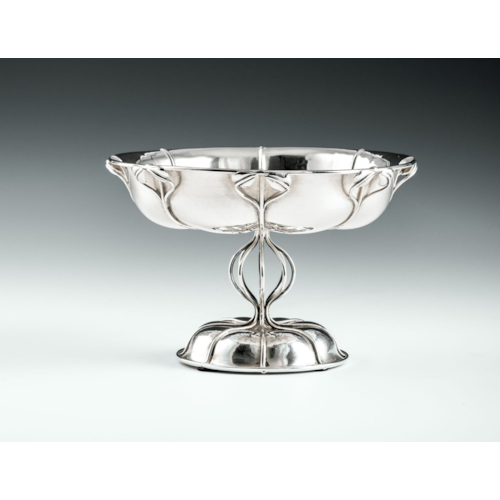 SMALL CENTREPIECE